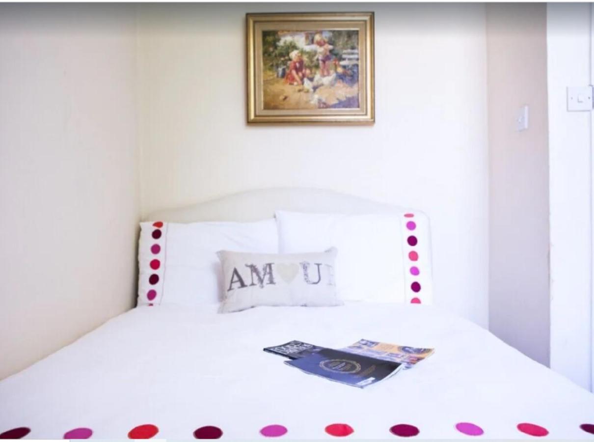 Knightsbridge Early Am Check-In Often Possible -Next2 Harrods 3 Bedrooms-2Baths Londra Dış mekan fotoğraf